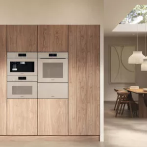 Hochwertige Einbaugeräte mit präziser Temperatursteuerung, intuitiver Bedienung und elegantem Design. Ideal für anspruchsvolles Kochen, Backen und perfekten Kaffeegenuss – zuverlässig, langlebig und auf höchstem Niveau.